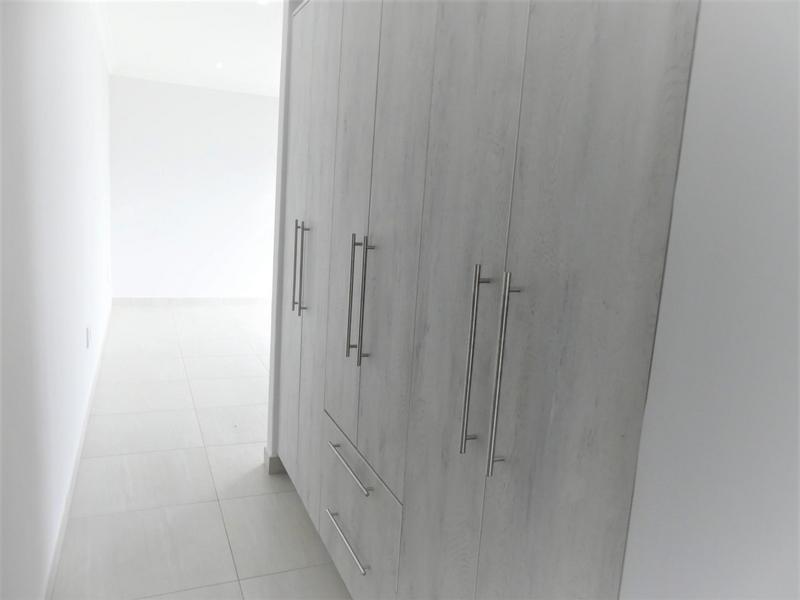 4 Bedroom Property for Sale in Shelley Point Western Cape